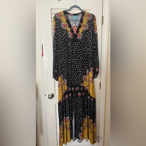 Farm Rio - Anthropologie NWT - Picture 9 of 10